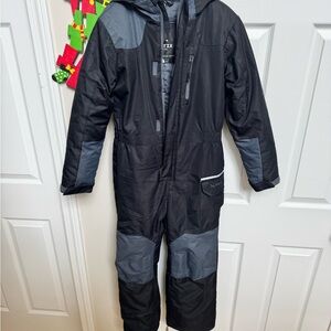 Arctix Black Dancing Bear full snow suit M 10/12